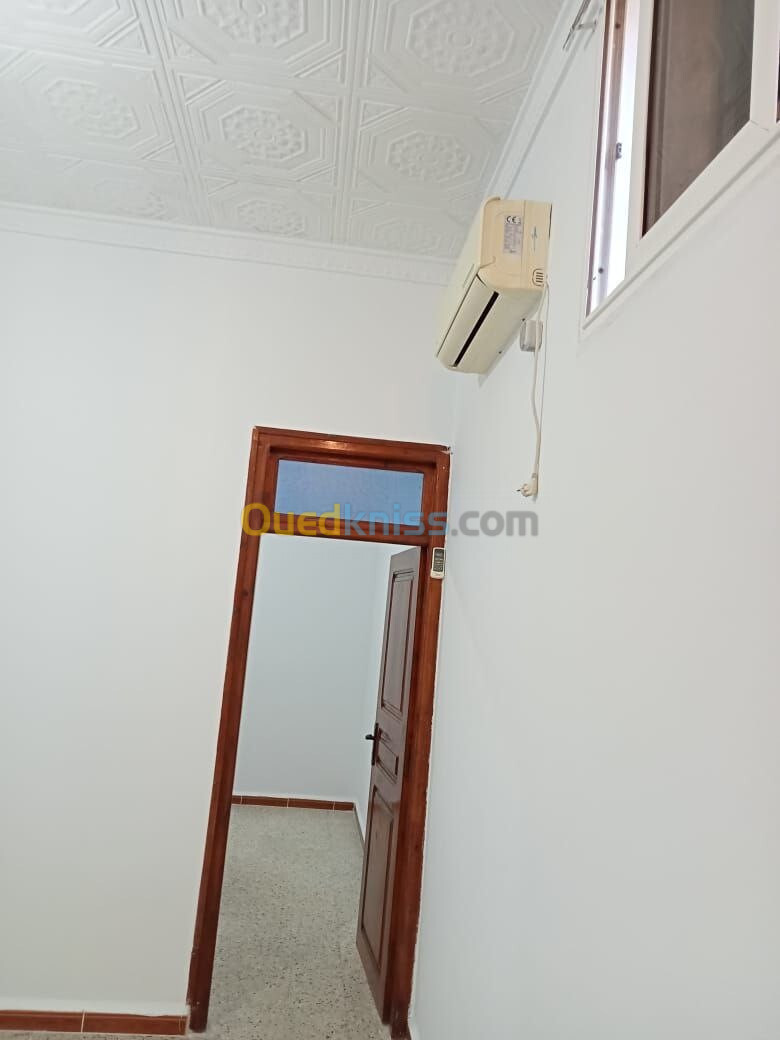 Location Appartement F2 Alger Baba hassen