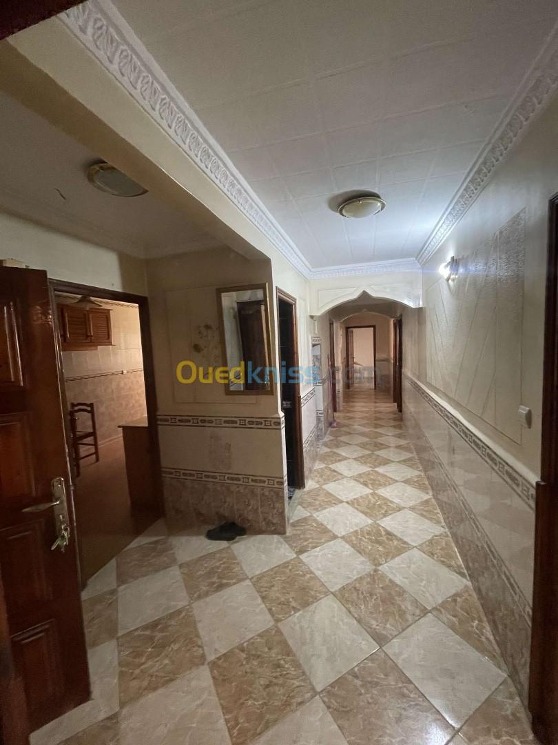 Location Appartement F5 Alger Said hamdine