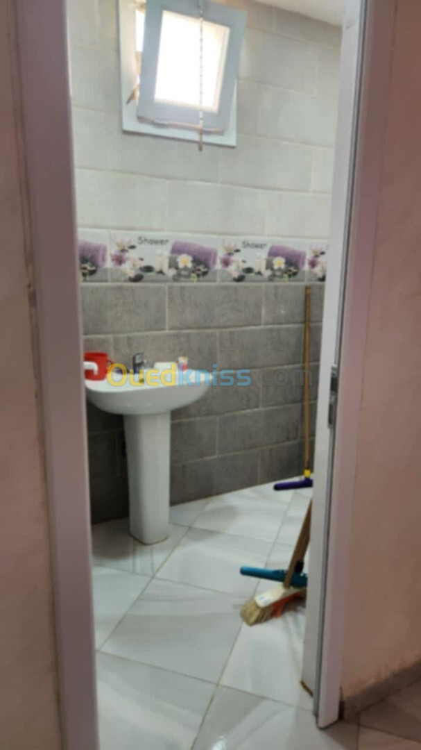 Location Appartement F3 Jijel Jijel