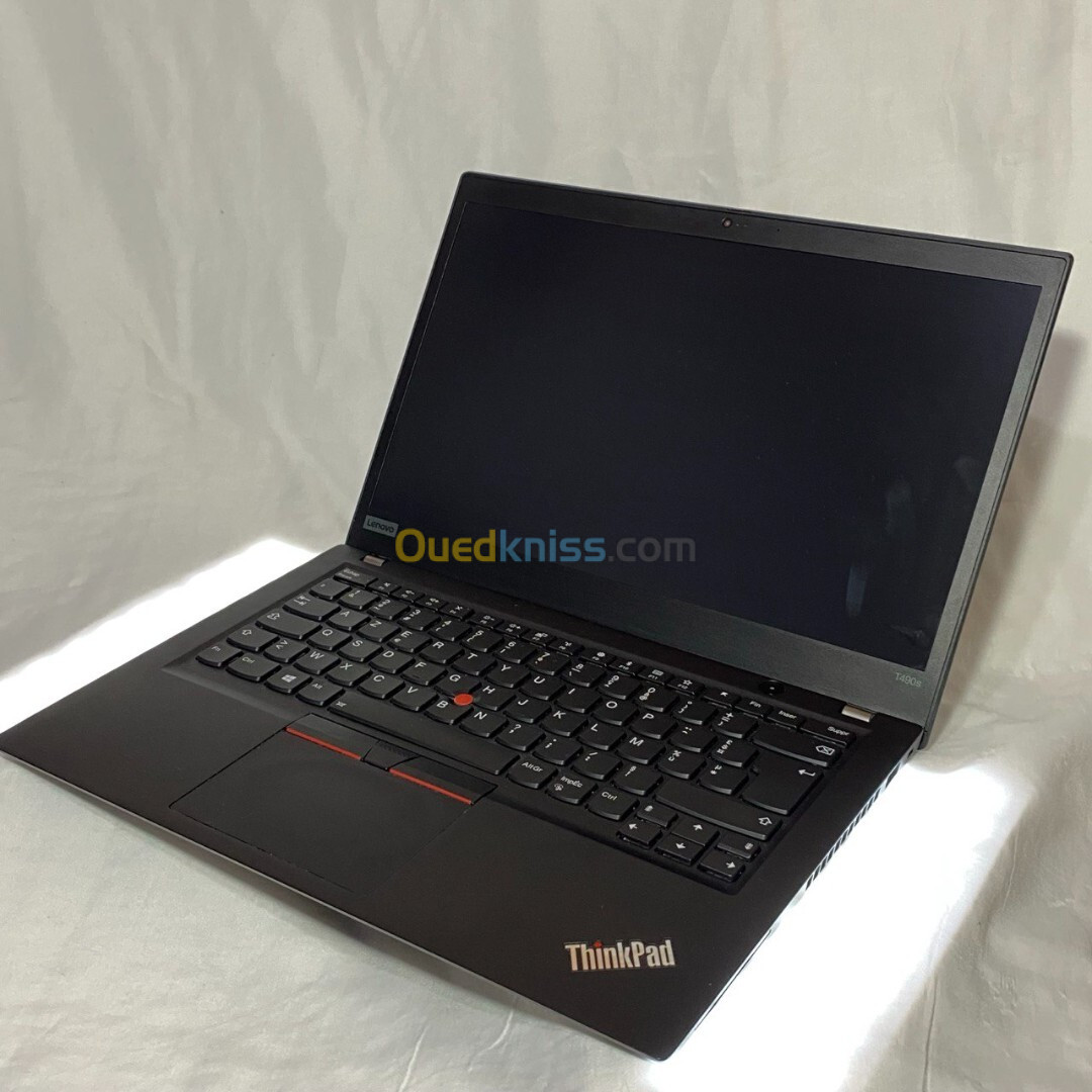 Lenovo ThinkPad T490s - i7 8565U 4.6GHz - 16 Go DDR - 256 Go