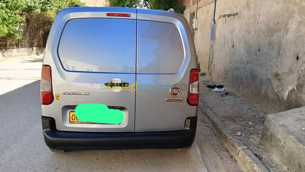 Fiat Doblo 2023 Italy