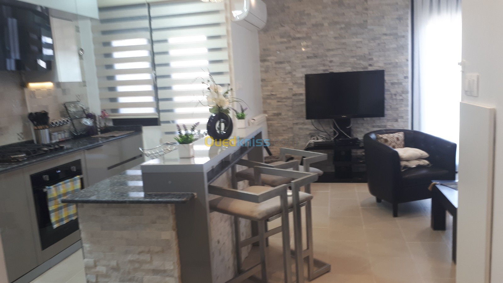 Location Appartement F3 Oran Ain el turck