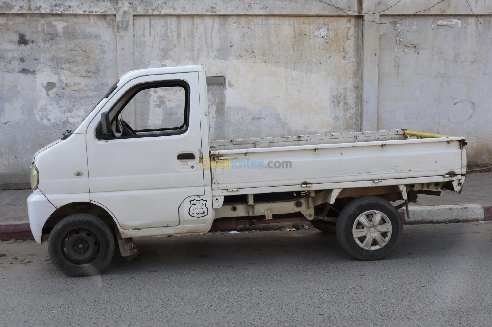 DFSK Mini Truck 2010 2.30cm