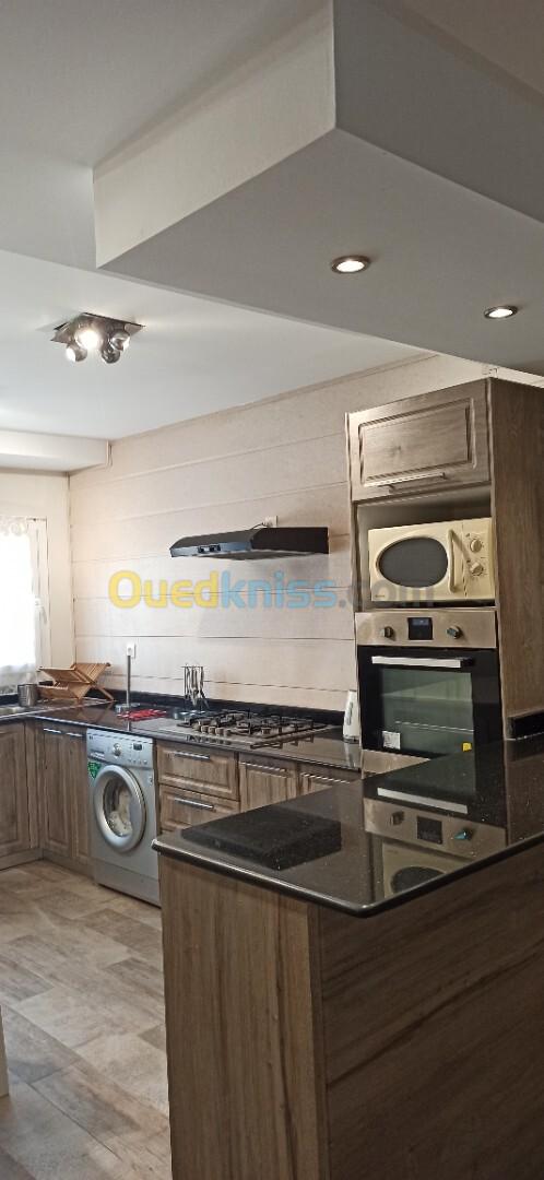 Location vacances Appartement F3 Alger Birkhadem