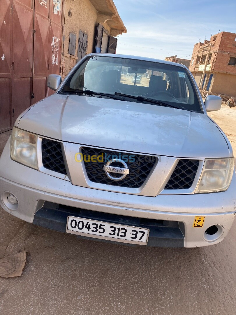 Nissan Navara 2013 Elegance 4x2