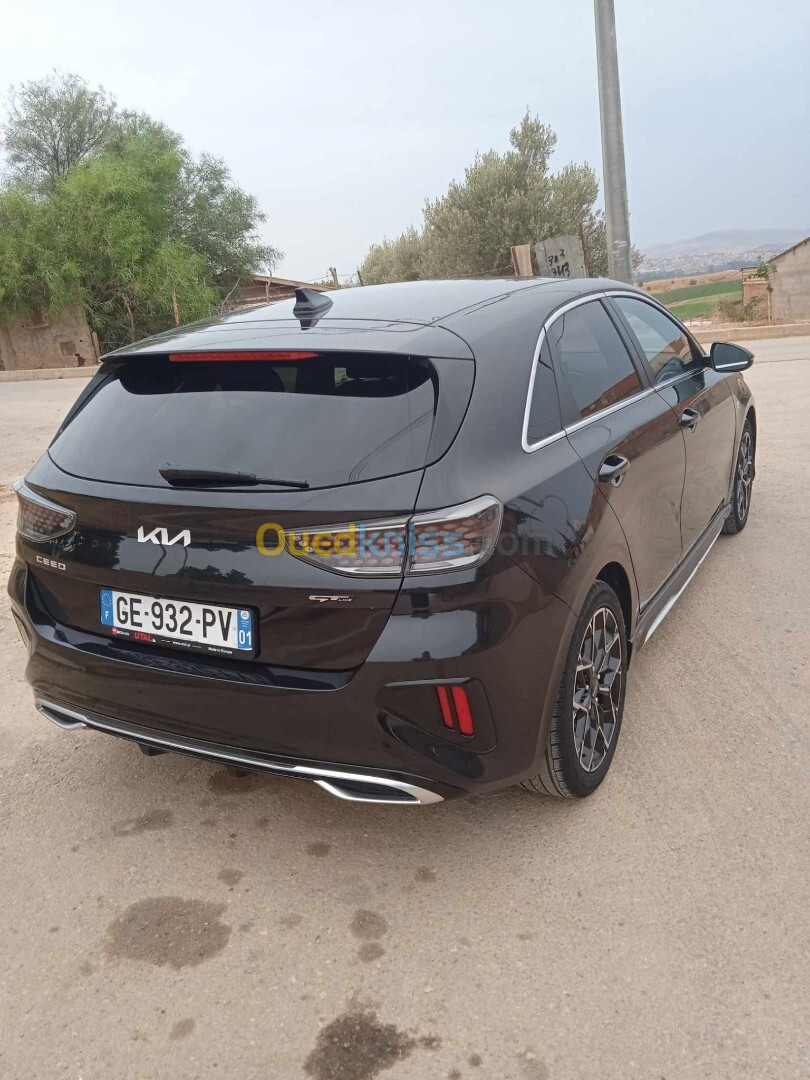 Kia Ceed 2022 