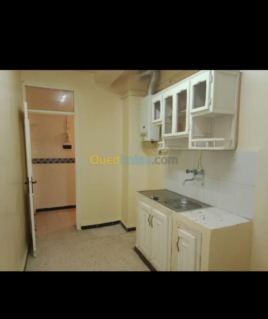 Location Appartement F3 Oum El Bouaghi Ain beida