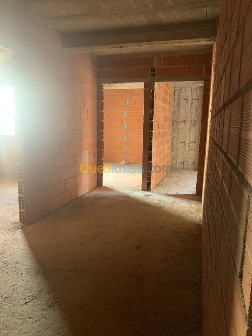 Vente Appartement F4 Alger Bordj el bahri