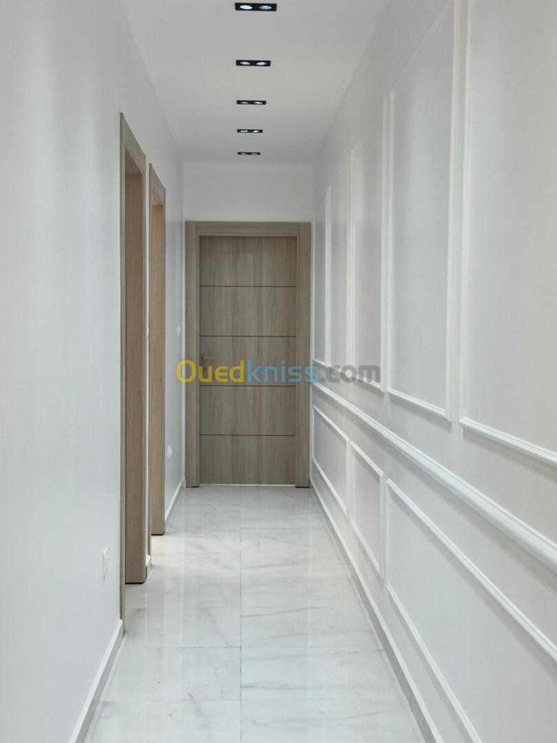 Vente Appartement F4 Alger Bordj el bahri