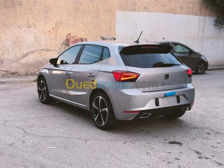 Seat Ibiza 2022 Styl plus kit FR complément