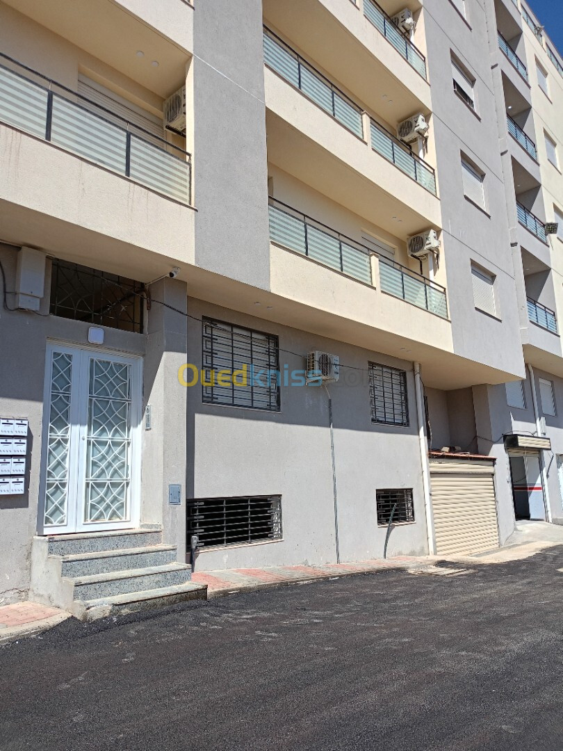 Vente Appartement F4 Alger Hydra