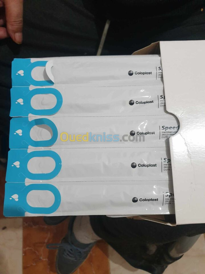 sondes urinaires coloplastes n 12 a vendre bon prix