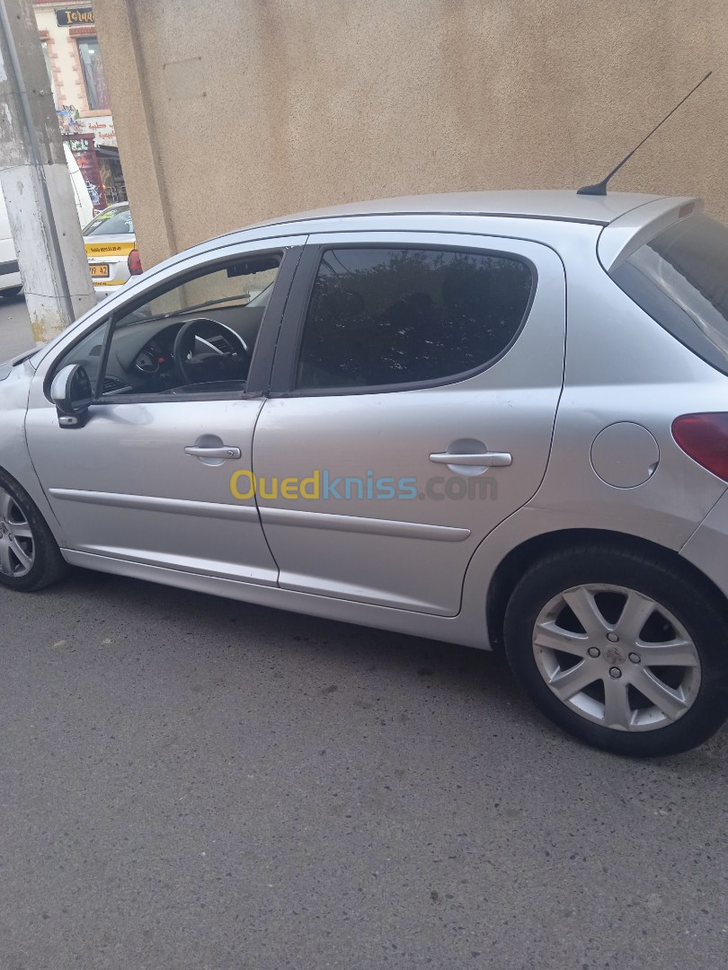 Peugeot 207 2009 Allure