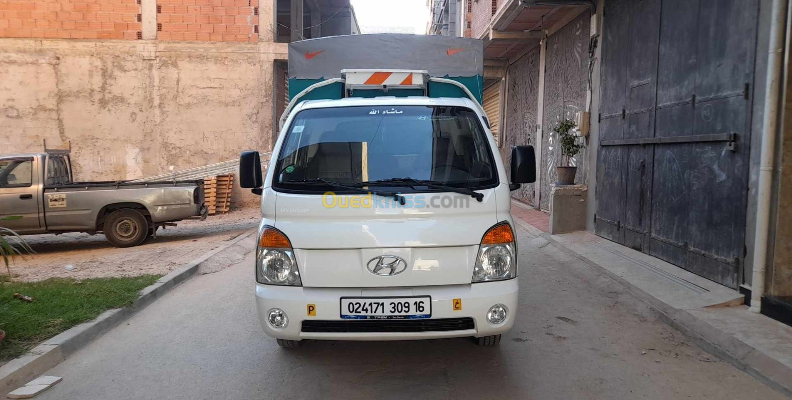 H100 Hyundai 2009