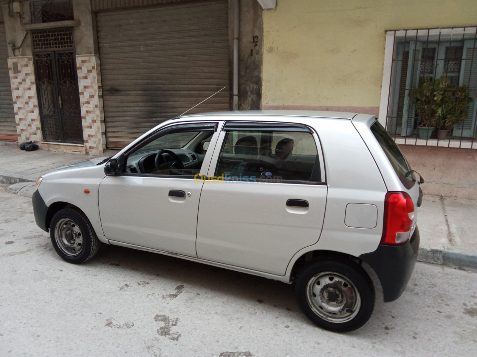 Suzuki Alto K10 2011 Alto K10