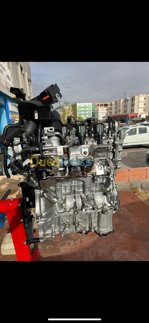 Moteur Mercedes essence A 282