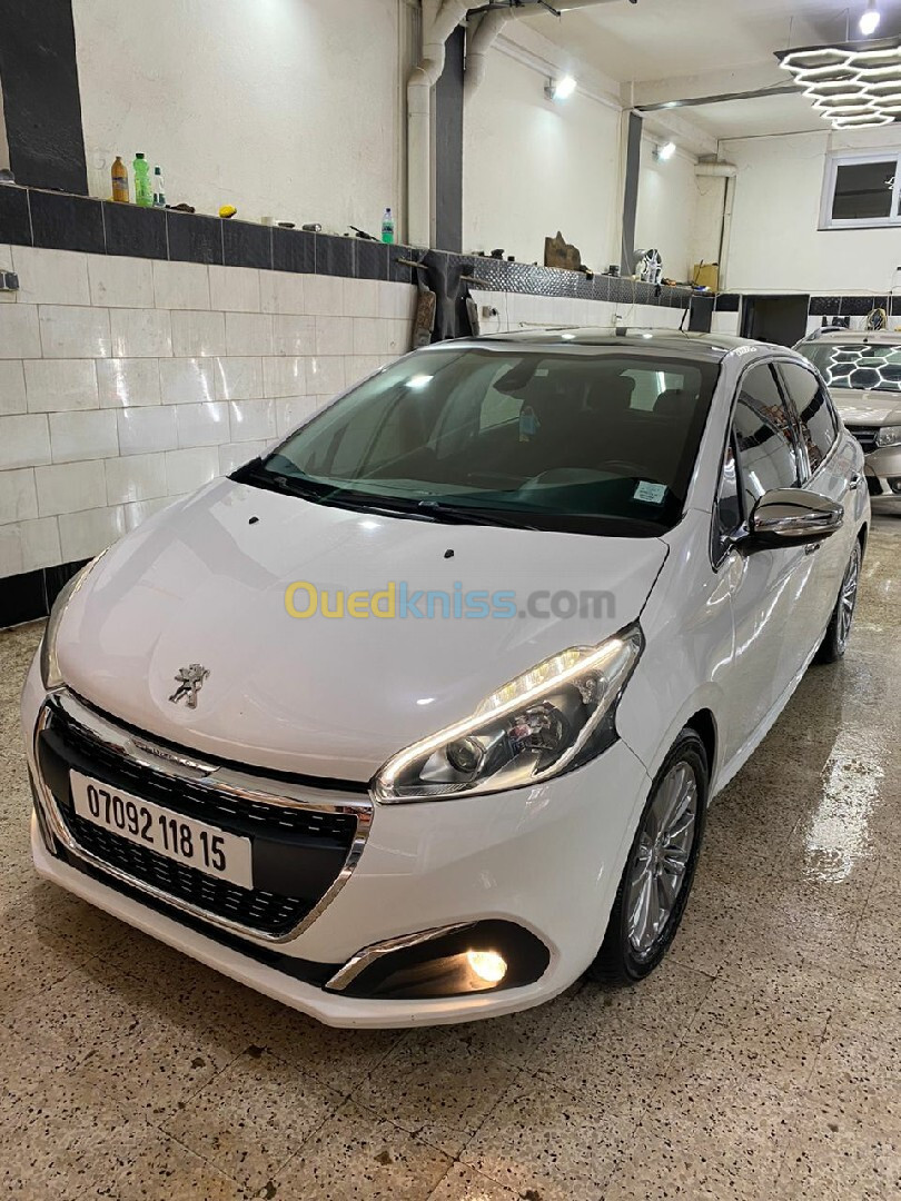 Peugeot 208 2018 Allure Facelift