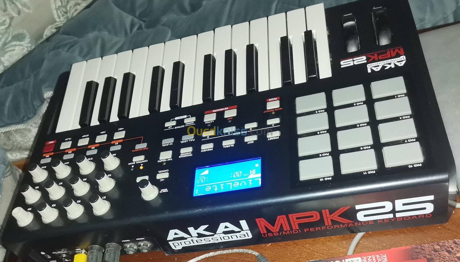 AKAI professional MPK25 - DTM・DAW