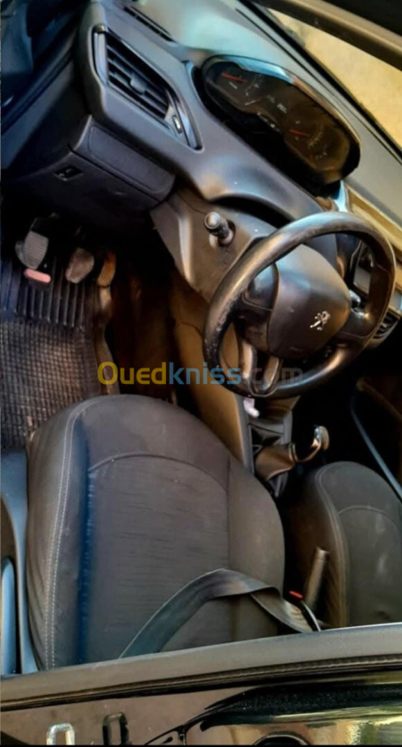 Peugeot 208 2013 208