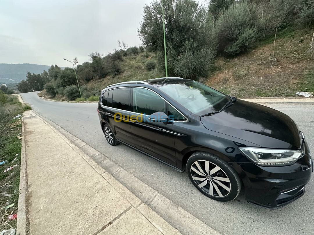 Volkswagen Touran 2019 R line