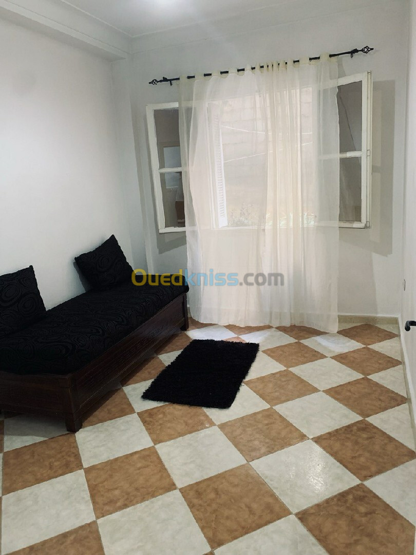 Location vacances Niveau De Villa Alger Draria