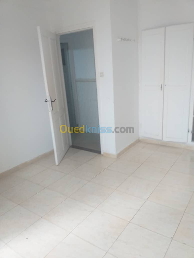 Location Appartement F2 Alger Draria