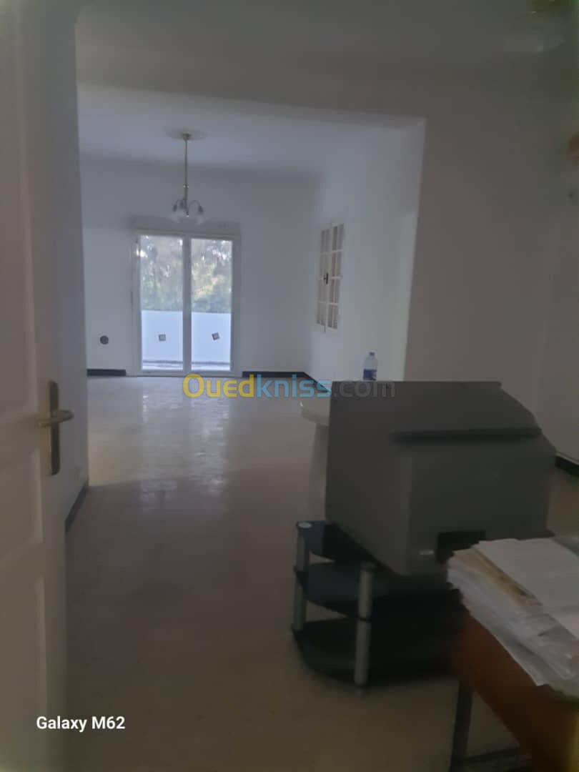 Location Niveau De Villa F4 Alger Ben aknoun