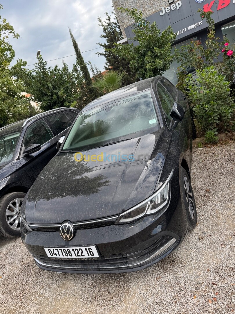 Volkswagen Golf 8 2022 Active