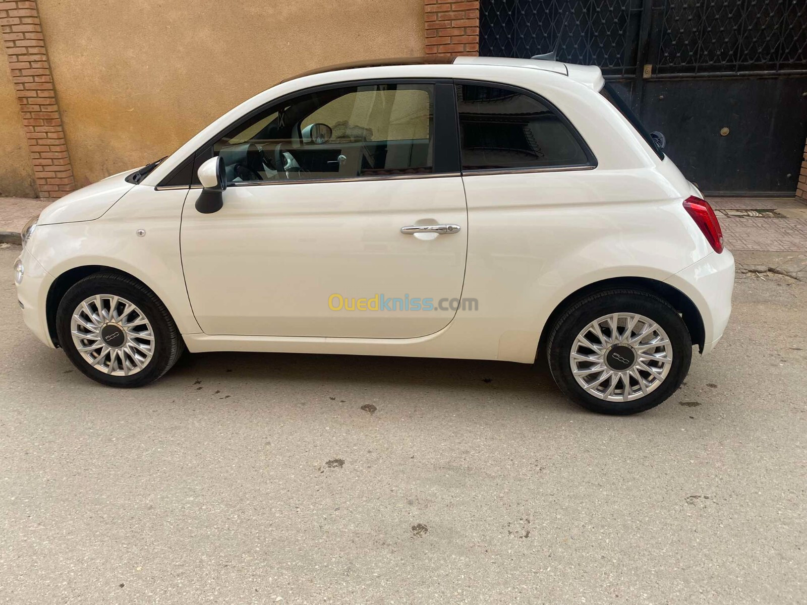 Fiat 500 2023 