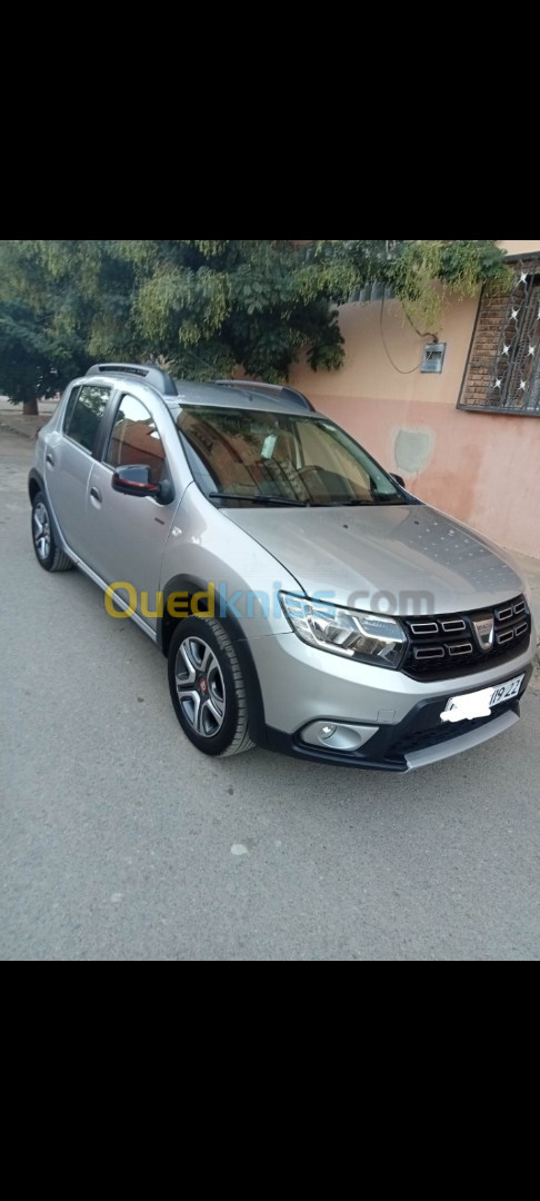 Dacia Stepway 2019 Techroad