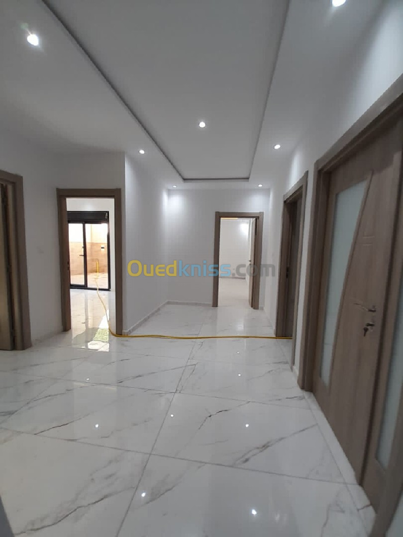 Vente Appartement F3 Alger Bordj el bahri