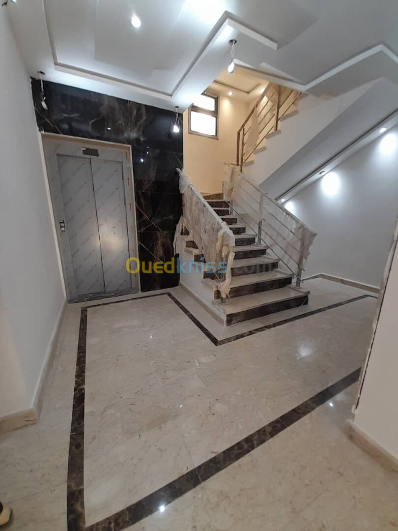 Vente Appartement F2 Alger Bordj el bahri