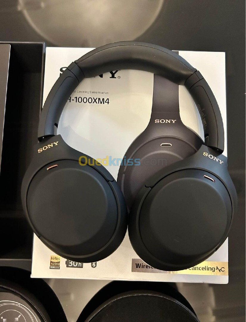 Sony WH-1000XM4