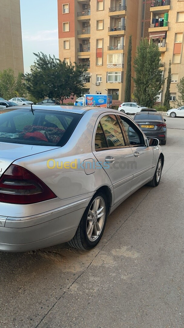 Mercedes C 220 2003 Aventgarde