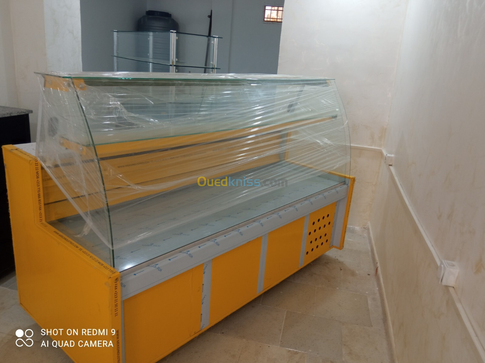 Vente frigo presentoir