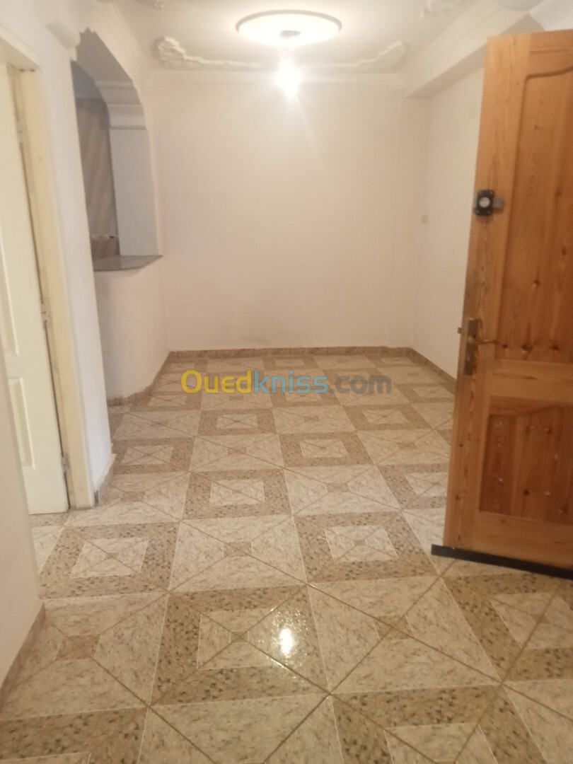 Location Niveau De Villa F4 Alger Bordj el kiffan