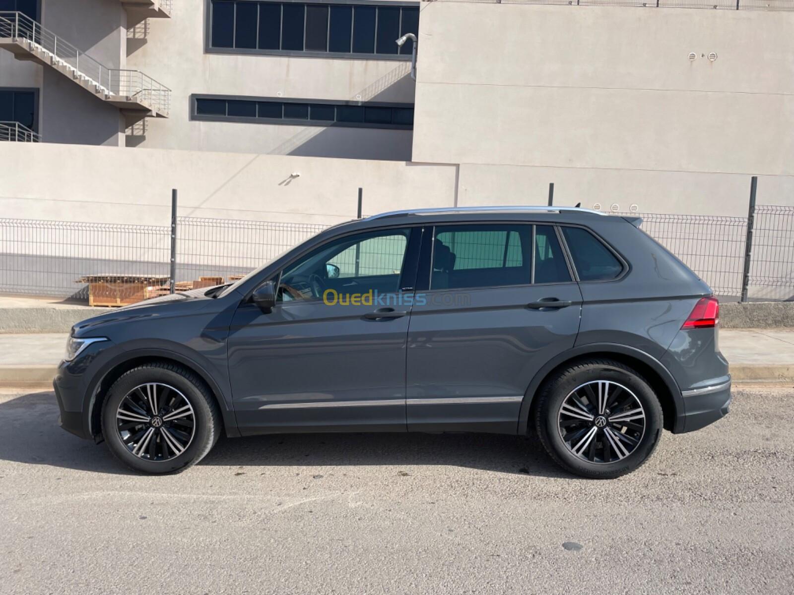 Volkswagen Tiguan 2022 Active Full Options