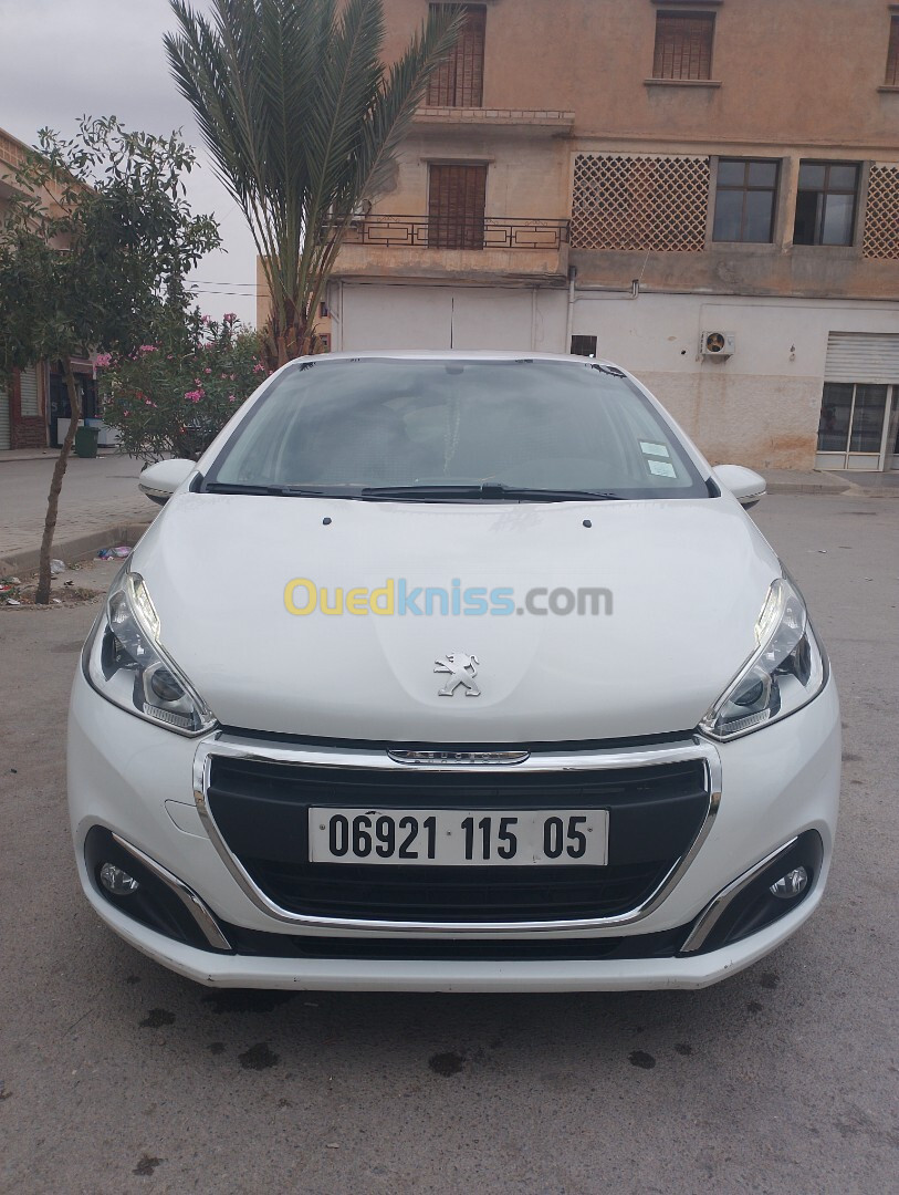 Peugeot 208 2015 Active Facelift