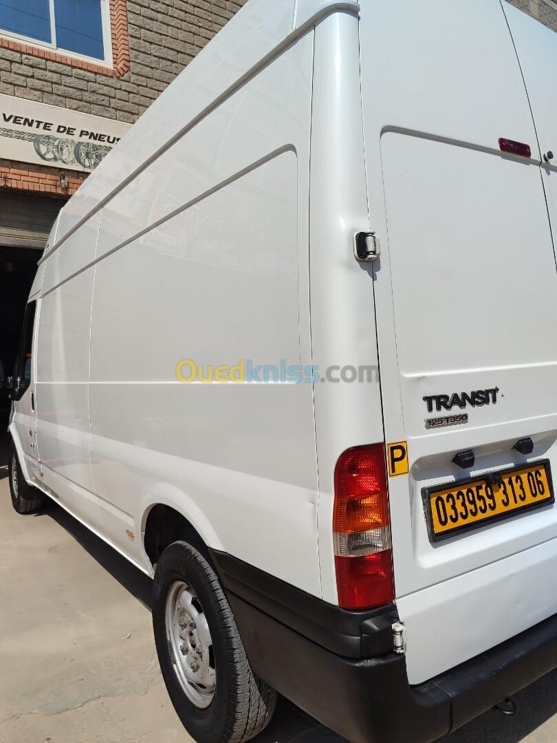 Ford Transit 2013