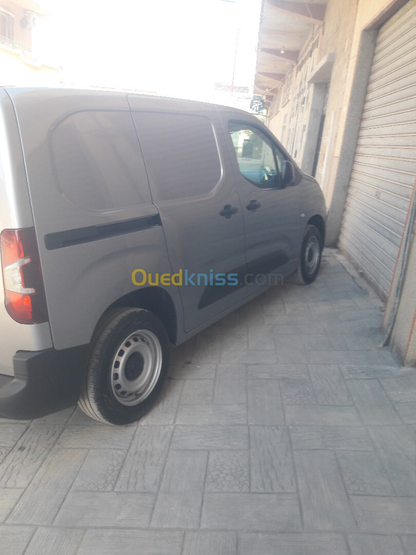 Fiat doblo 2023 