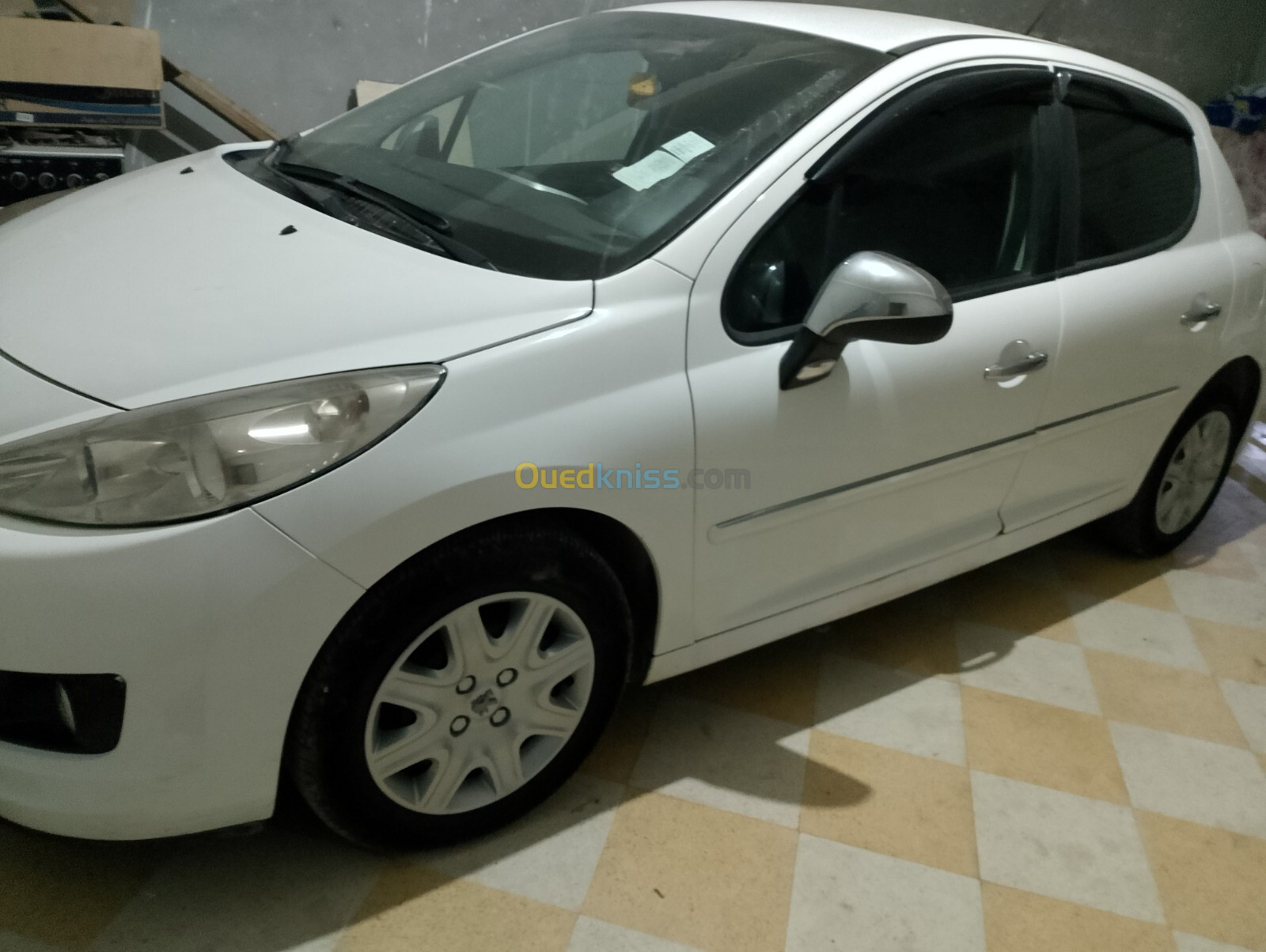 Peugeot 207 plus 2013 207 plus