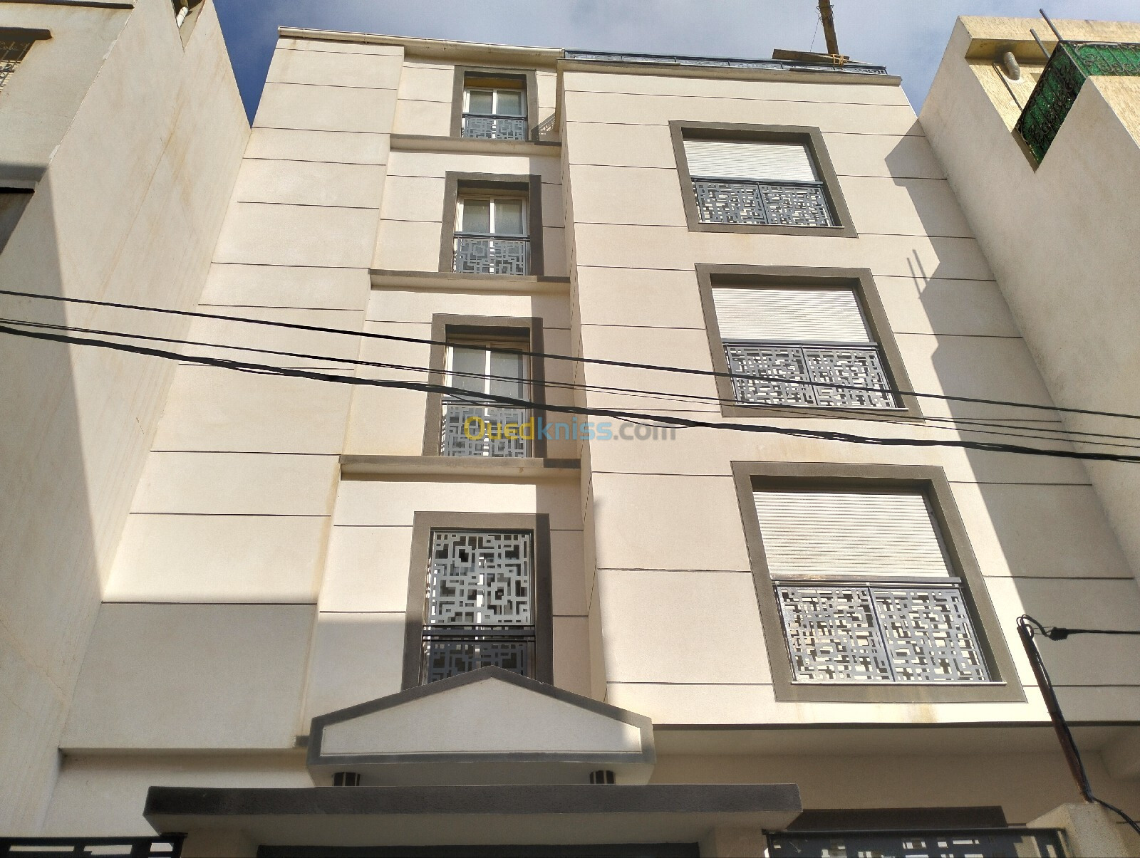 Location Appartement F4 Alger Draria