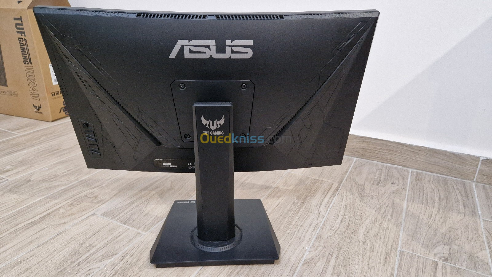 Ecran Asus TUF Gaming VG24V