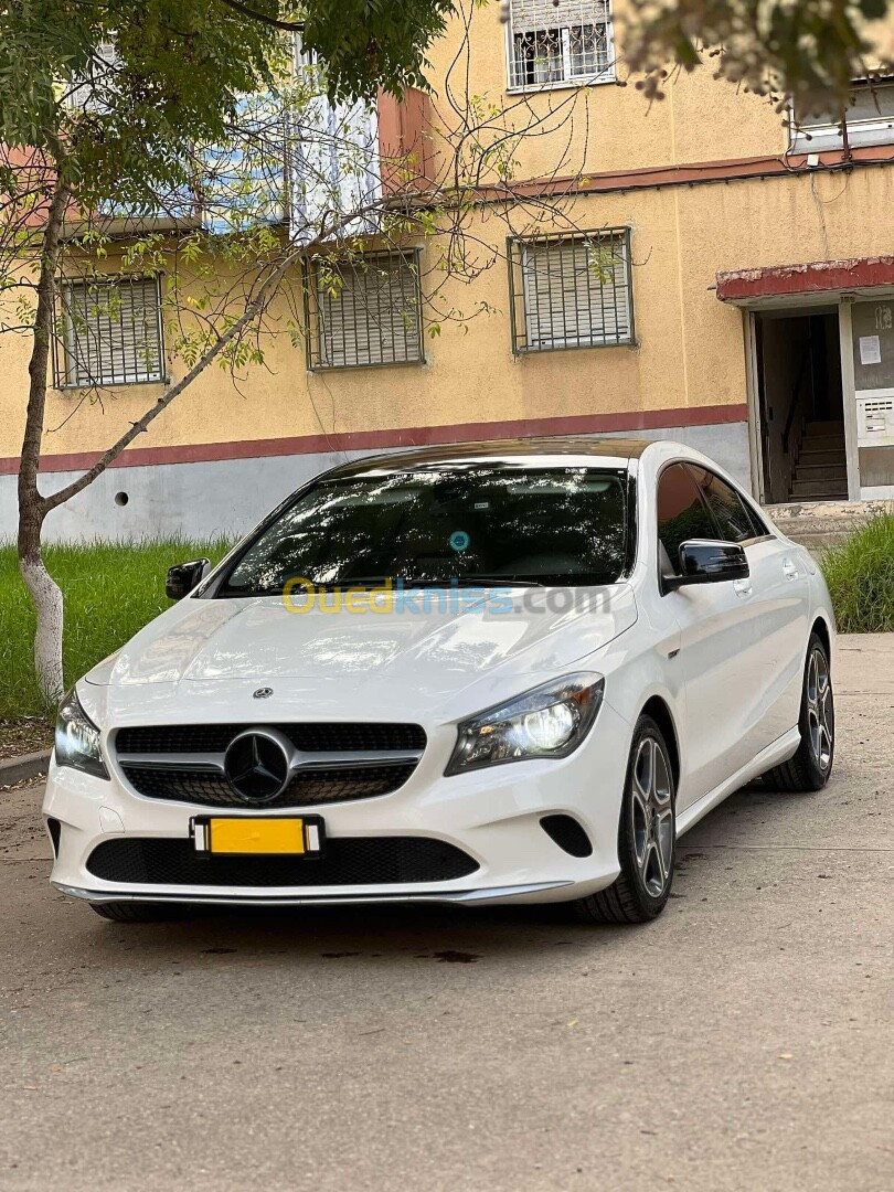 Mercedes CLA 2018 Coupé