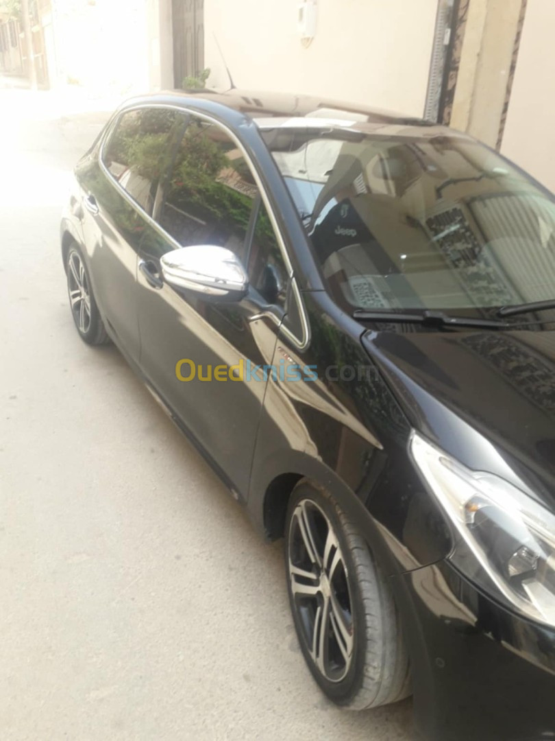 Peugeot 208 2017 208