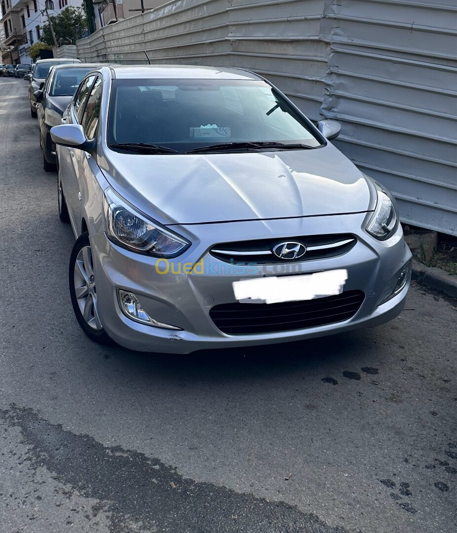 Hyundai Accent RB  5 portes 2017 Préstige