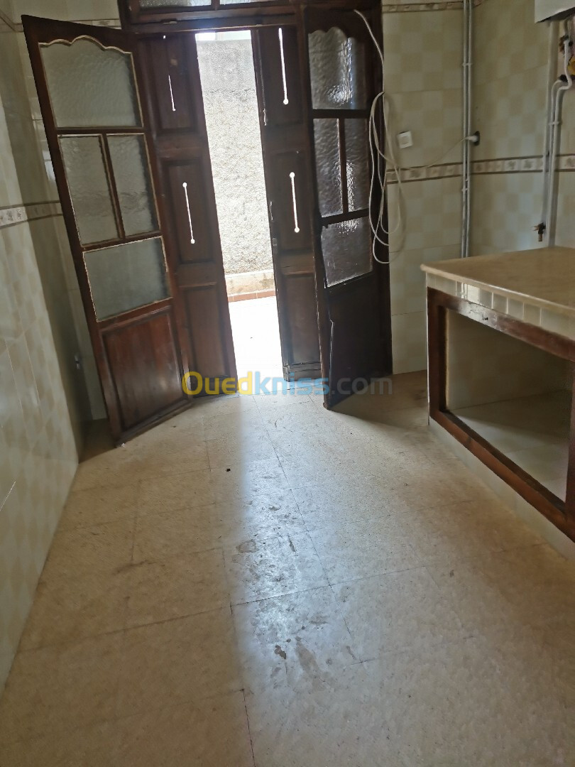 Vente Appartement F3 Alger Cheraga