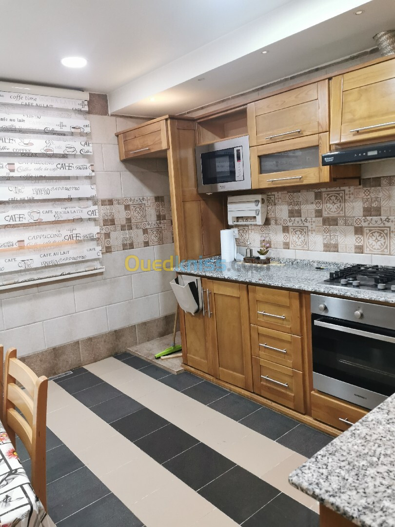 Location Appartement F4 Alger Bab ezzouar