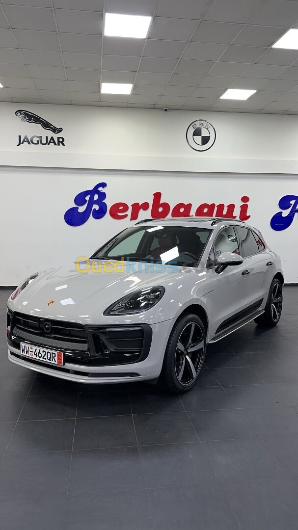 Porsche MACAN 2023 Cart gris safi