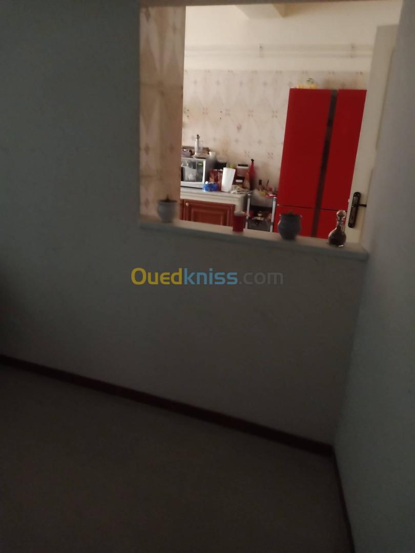 Vente Appartement F4 Bejaia Souk el thenine